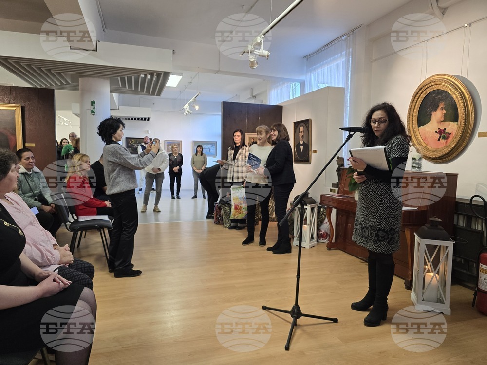 Свищов - награждаване - коледни конкурси