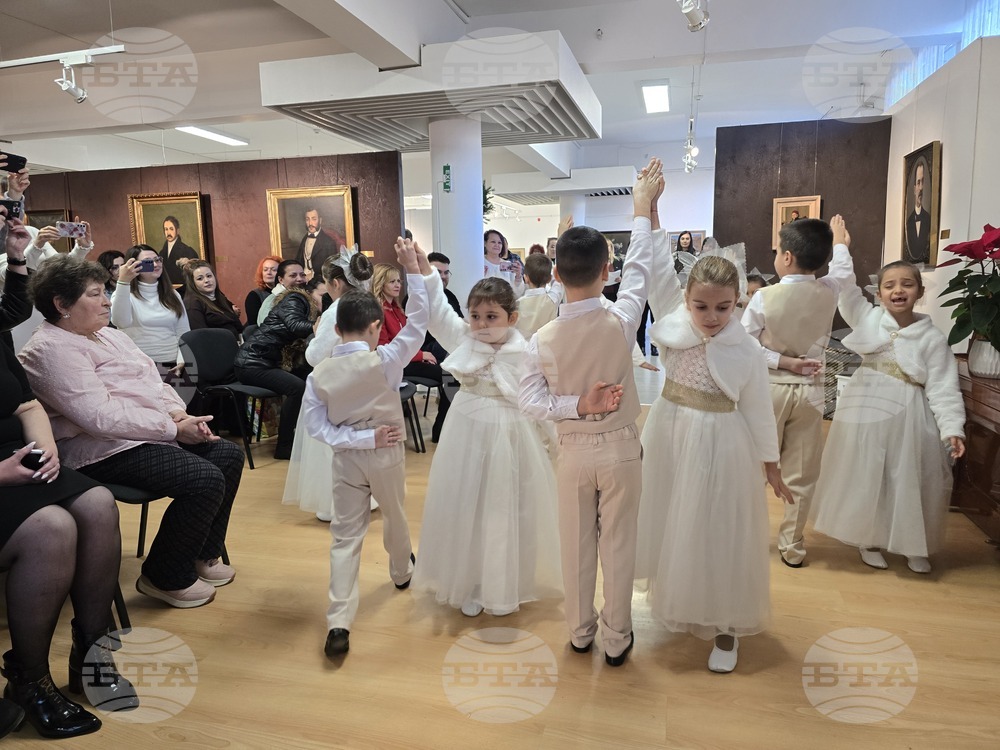 Свищов - награждаване - коледни конкурси