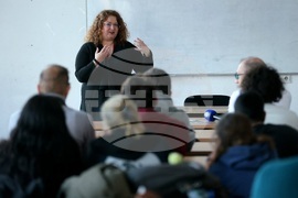 Център за източни езици и култури - списание ЛИК