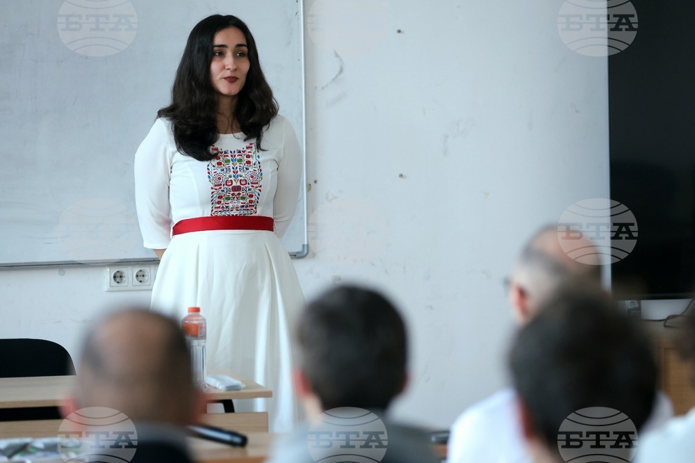 Център за източни езици и култури - списание ЛИК