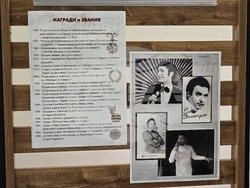 Плевен - Емил Димитров -  изложба - регионална библиотека „Христо Смирненски“