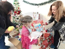 Търговище - детско отделение - подаръци