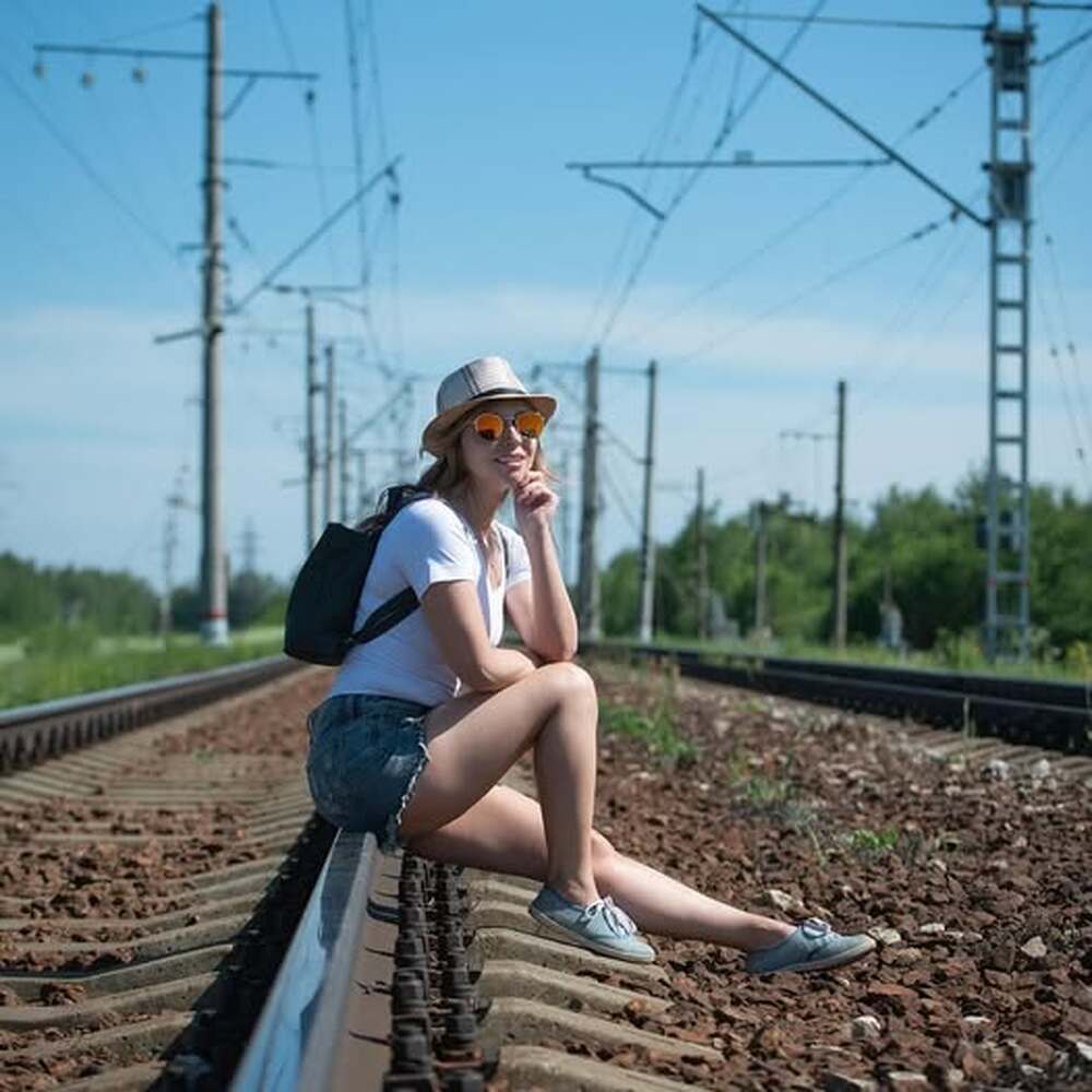 Аджерпрес: Европейският потребителски център Румъния създаде онлайн справочник „Младите в Европа“