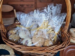 Трън - Дядо Коледа - посещение с ретроавтомобил