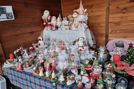 Трън - Дядо Коледа - посещение с ретроавтомобил