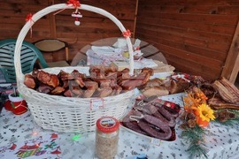 Трън - Дядо Коледа - посещение с ретроавтомобил