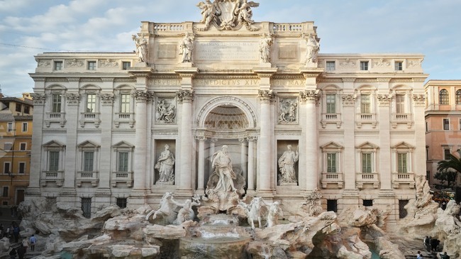 Туристите ще плащат 2 евро, ако искат да видят отблизо фонтана "Треви" в Рим 