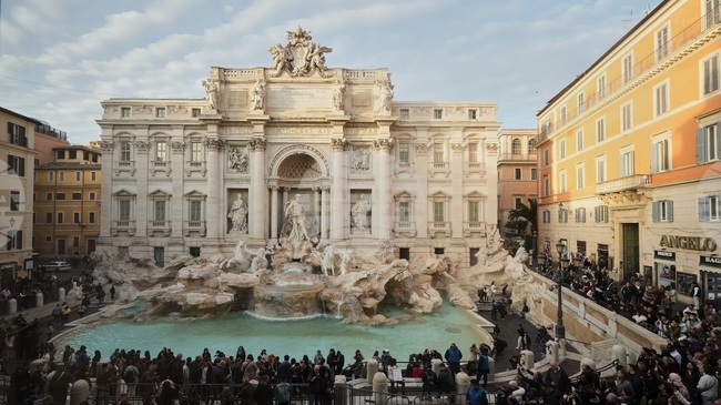 Достъпът до фонтана "Треви" ще стане платен, обяви кметът на Рим