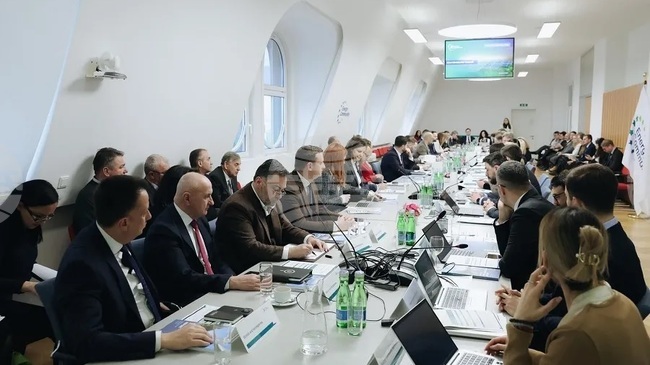 КосоваПрес: Косово поема председателството на Съвета на министрите на Енергийната общност