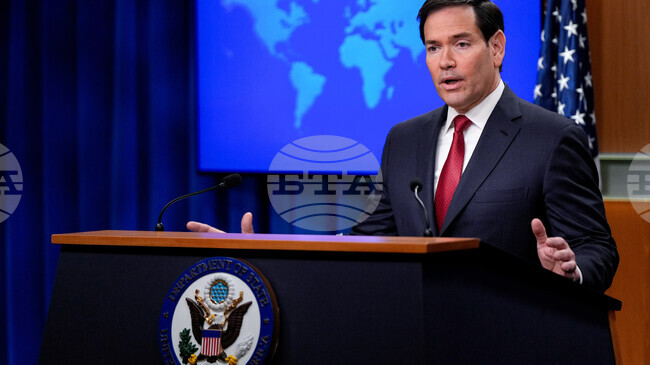  САЩ ще работят с Китай, без да влошават отношенията си с Япония, заяви Рубио