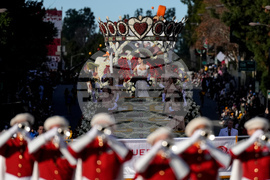 Rose Parade Localize It