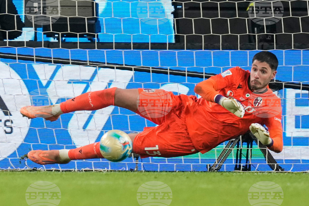 Болоня ще се изправи срещу Наполи във финала за Суперкупата на Италия по футбол