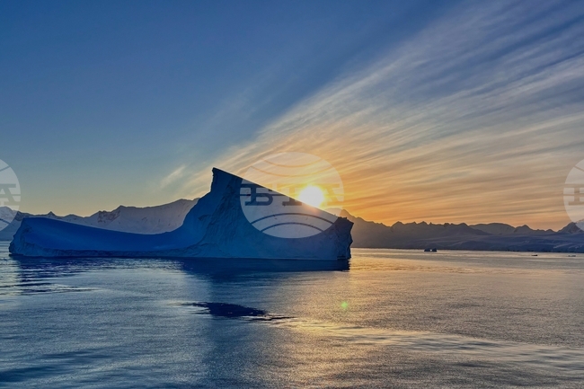  Френски водолаз изчезна по време на подводна работа по научен уред в Антарктика
