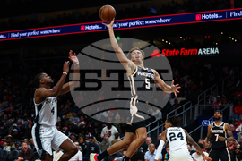 Spurs Hawks Basketball