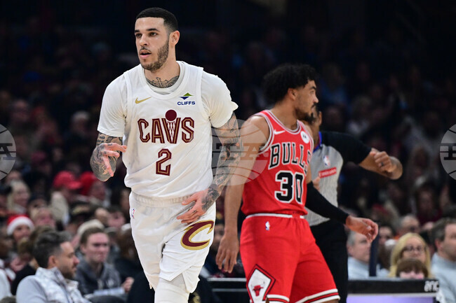 Bulls Cavaliers Basketball