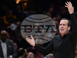 Bulls Cavaliers Basketball