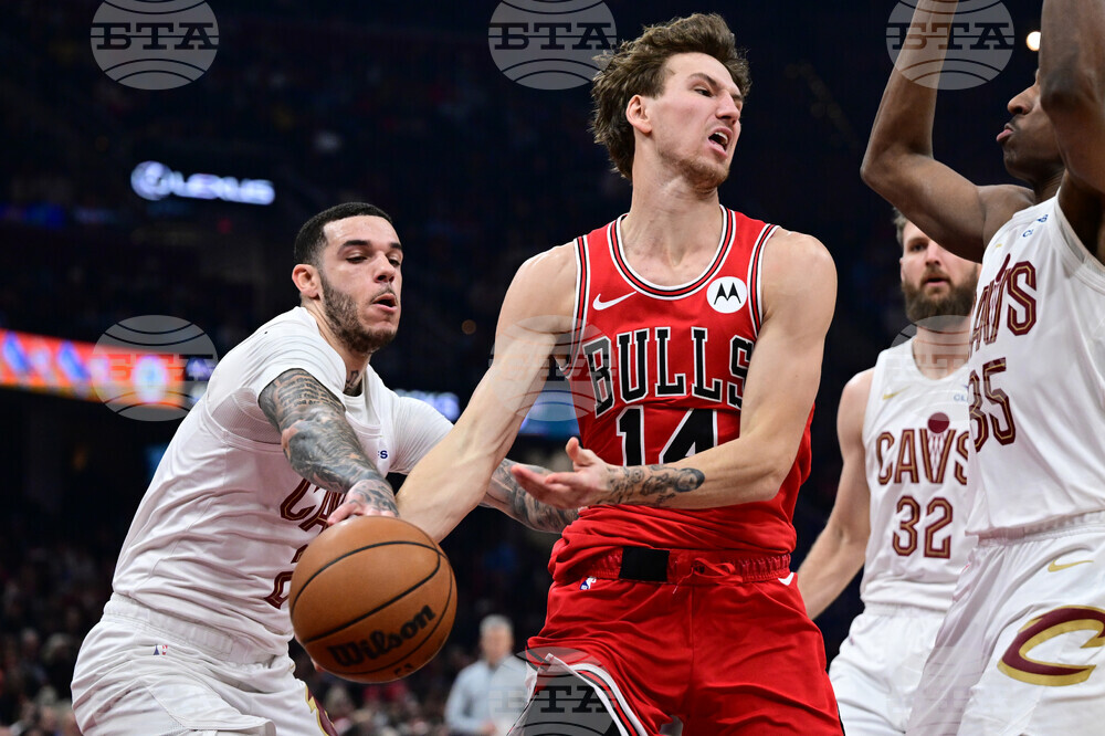 Bulls Cavaliers Basketball