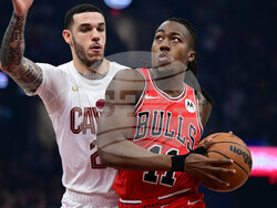 Bulls Cavaliers Basketball