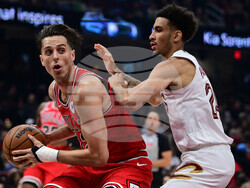 Bulls Cavaliers Basketball