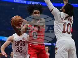 Bulls Cavaliers Basketball