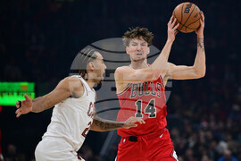 Bulls Cavaliers Basketball