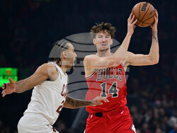 Bulls Cavaliers Basketball