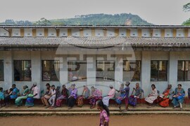 APTOPIX Climate Sri Lanka Cyclone Displacement