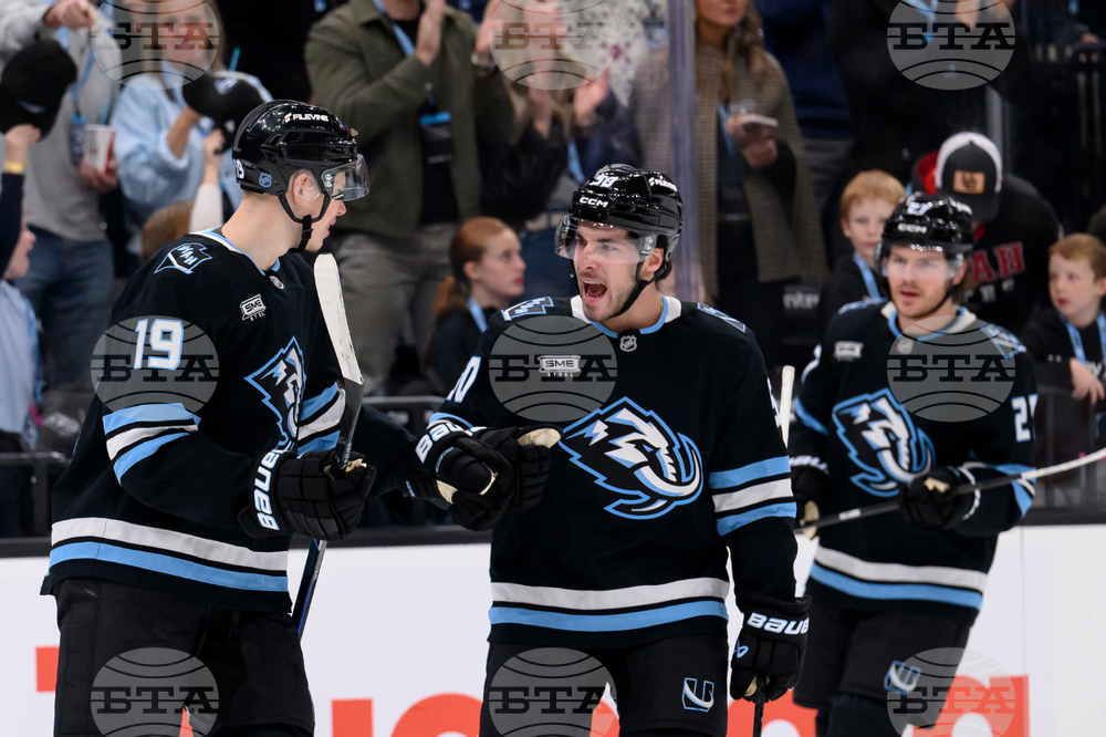 Devils Mammoth Hockey