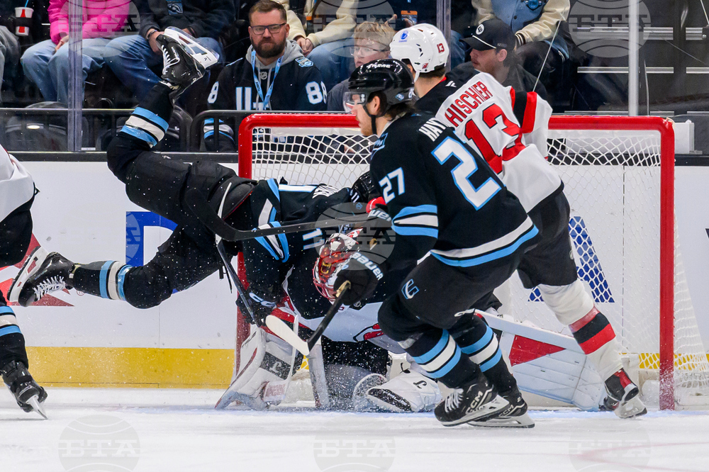 Devils Mammoth Hockey