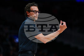 Spurs Hawks Basketball