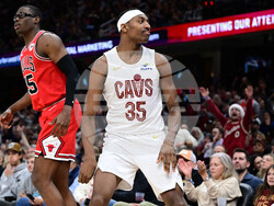 Bulls Cavaliers Basketball