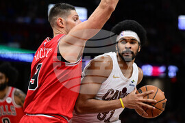 Bulls Cavaliers Basketball