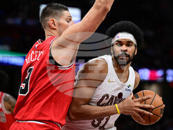 Bulls Cavaliers Basketball