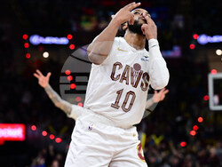 Bulls Cavaliers Basketball