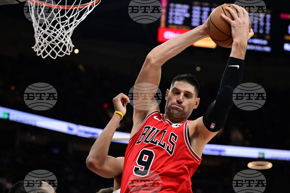 Bulls Cavaliers Basketball