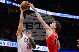 Bulls Cavaliers Basketball