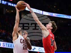 Bulls Cavaliers Basketball