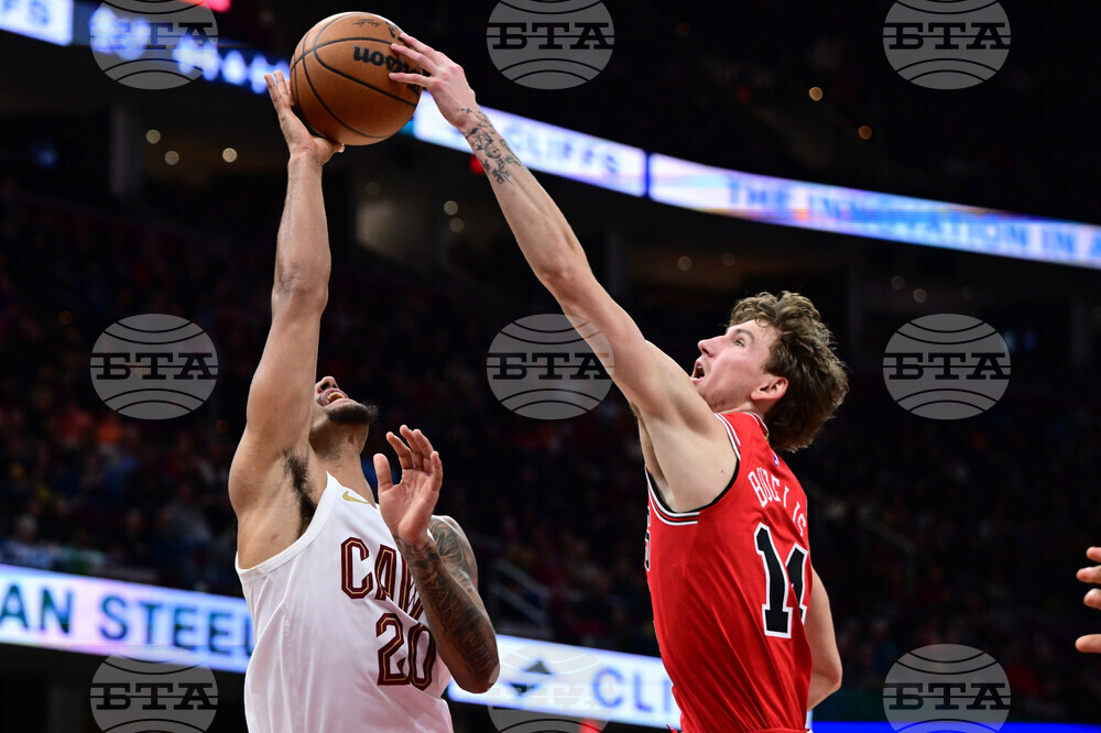 Bulls Cavaliers Basketball