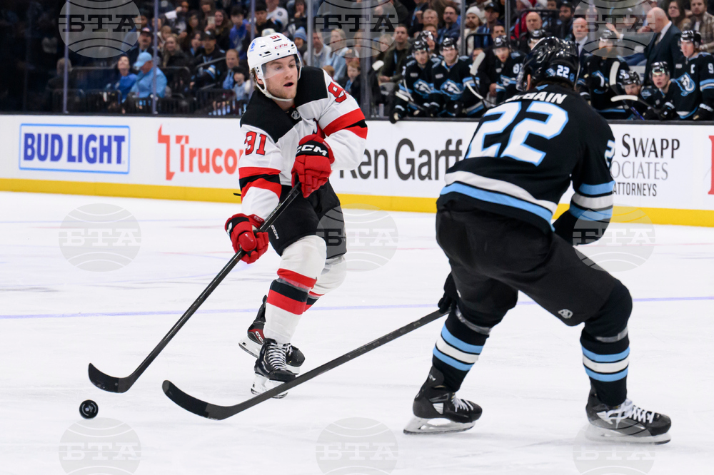 Devils Mammoth Hockey