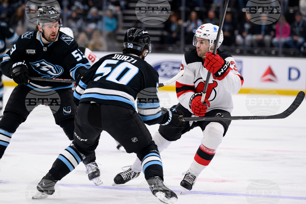 Devils Mammoth Hockey