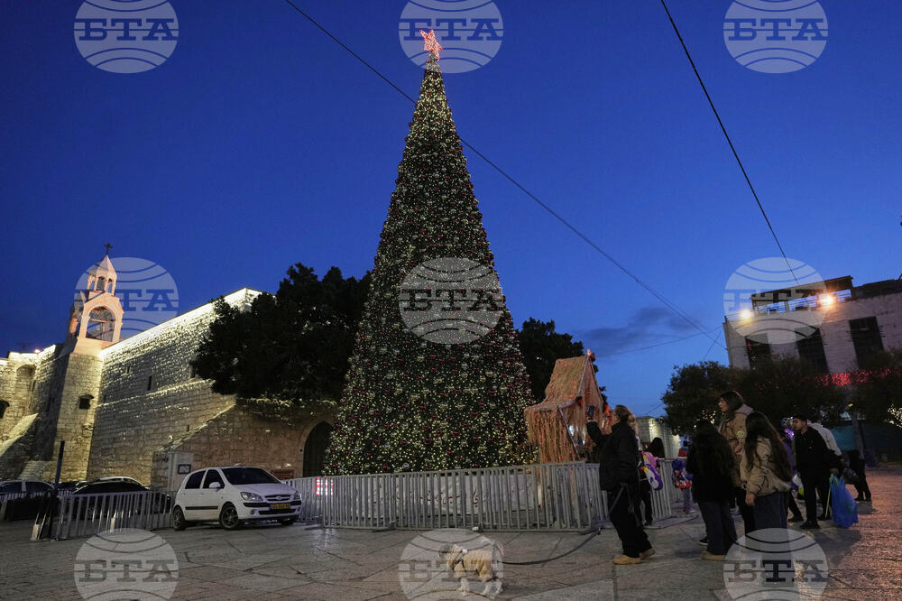 Israel Palestinians Christmas Choir