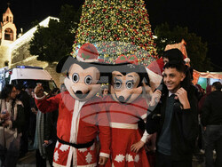 Israel Palestinians Christmas Choir