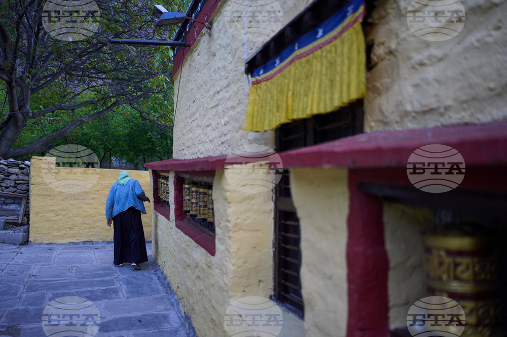 Digital Cage Nepal Photo Essay