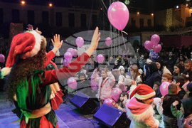 Israel Palestinians Christmas Choir