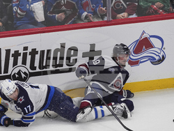 Jets Avalanche Hockey
