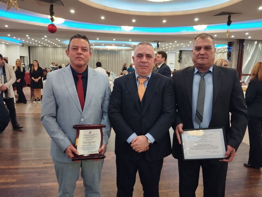 Стефан Радев с награди „Кмет на годината“ и „Най-добър социален партньор-кмет“ от Синдиката на българските учители