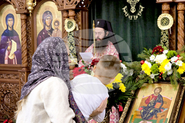 Сливен - храм „Св. Петка“ - празнична литургия