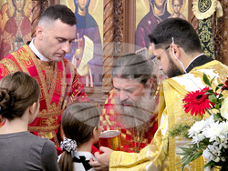 Сливен - храм „Св. Петка“ - празнична литургия