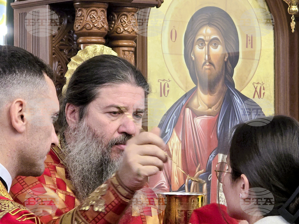 Сливен - храм „Св. Петка“ - празнична литургия