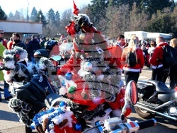 Дядо Коледа - мотошествие